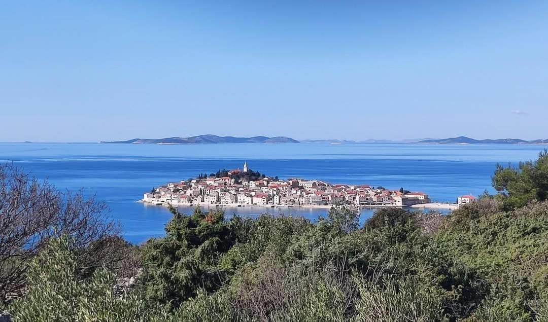 Villa Eni Примоштен Экстерьер фото